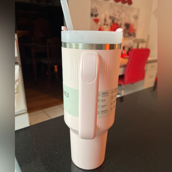 🔥BNWB STANLEY 40oz🔥 - Picture 2 of 5